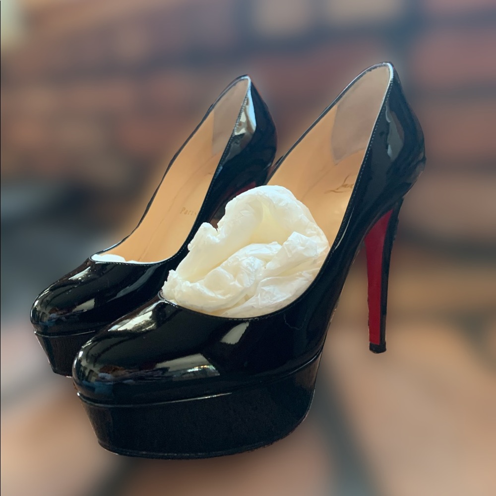 Christian Louboutin Bianca 120 Patent 6.5